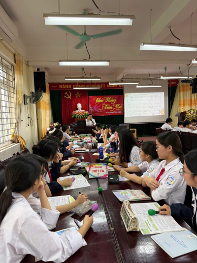 CHUYÊN ĐỀ:  PHÁT TRIỂN NĂNG LỰC ỨNG DỤNG ÂM NHẠC CHO HS THÔNG QUA HOẠT ĐỘNG VẬN DỤNG SÁNG TẠO  MÔN ÂM NHẠC - LỚP 9