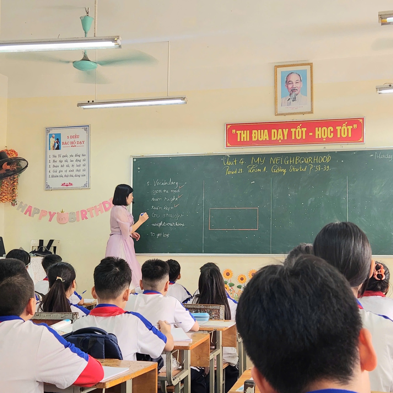 CHUYÊN ĐỀ: “Sử dụng một số phương pháp, kỹ thuật dạy học tích cực vào tiết dạy tiếng Anh 6 ”